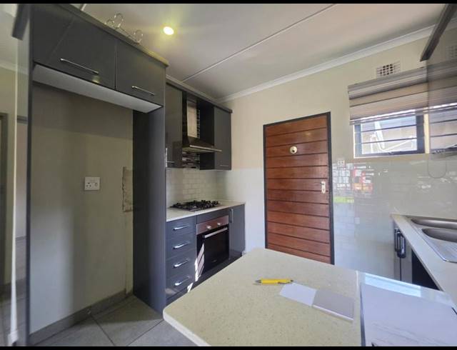 3 BEDROOM HOUSE FOR SALE IN ALBERTSDAL